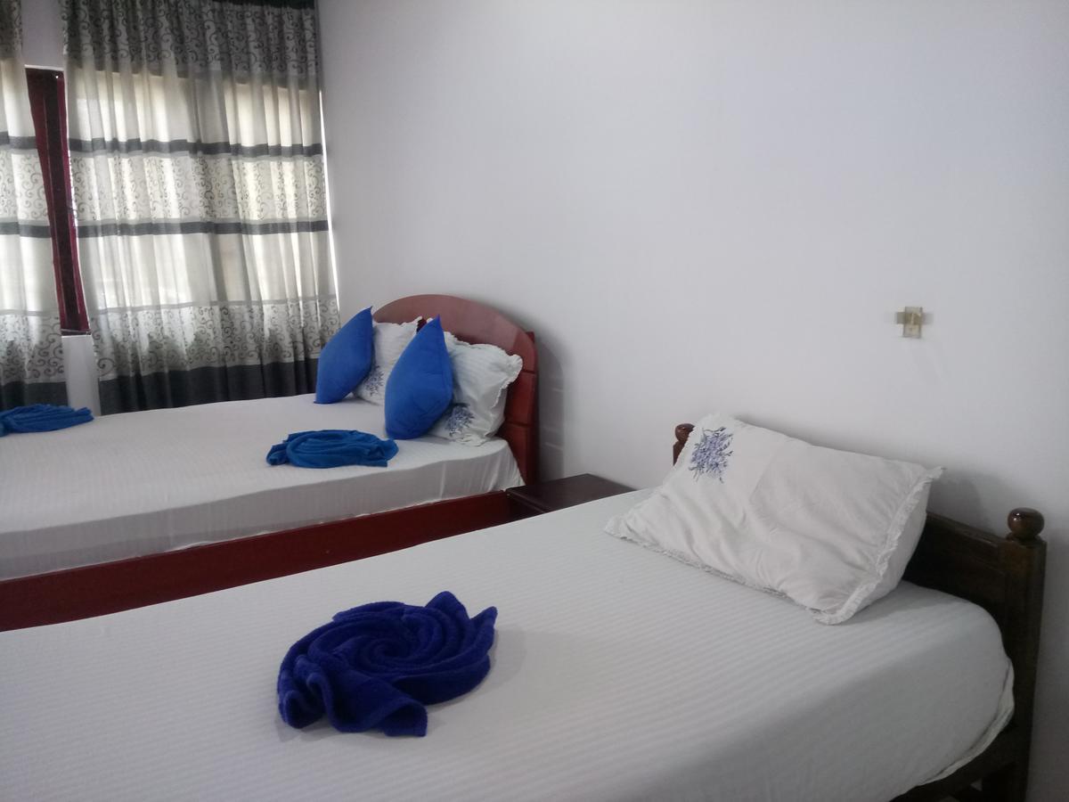 Oasis Beach Hotel Negombo Kültér fotó